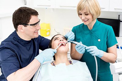 elgin dentist