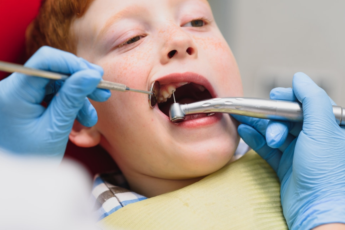 emergency dentist for kids featured image emergency dentist for kids featured image