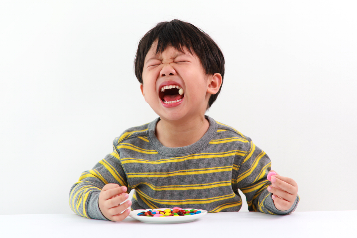 tooth broken pain featured image tooth broken pain featured image